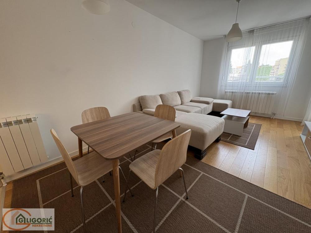 Slika 1 - Dvoiposoban stan za izdavanje, 61m2, 900€