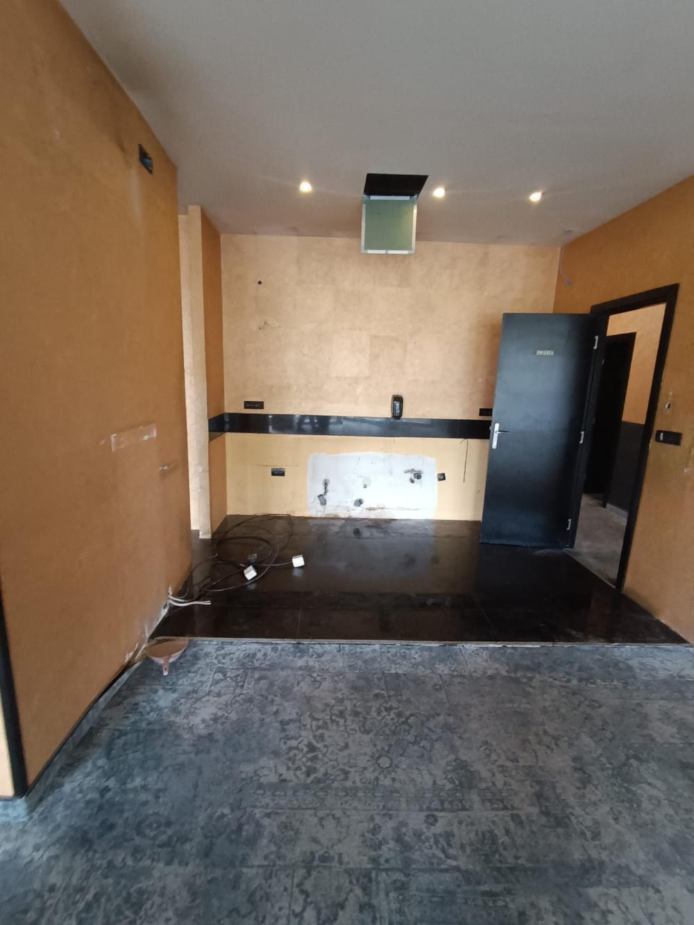 Slika 2 -  Lokal za izdavanje, 225m2, 4.500€