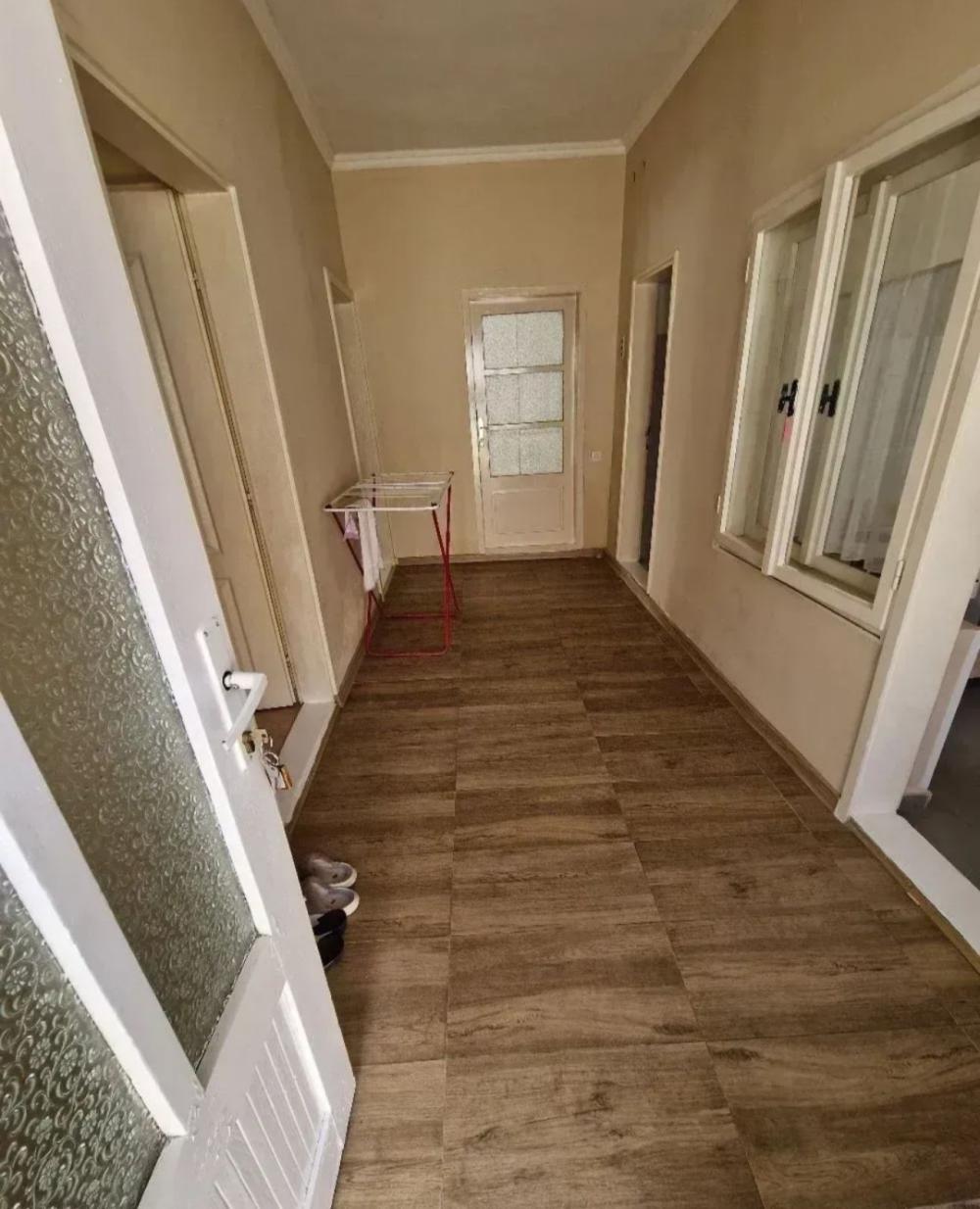 Slika 2 - Srbobran,  Kuća na prodaju, 92m2, 75.000€