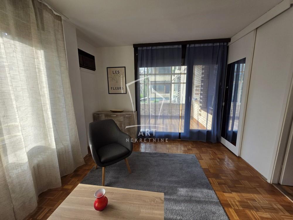 Slika 2 - Cerski Venac, Dvosoban stan za izdavanje, 58m2, 500€