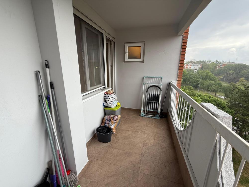 Slika 0 - Karla Soprona, Dvosoban stan na prodaju, 65m2, 232.000€