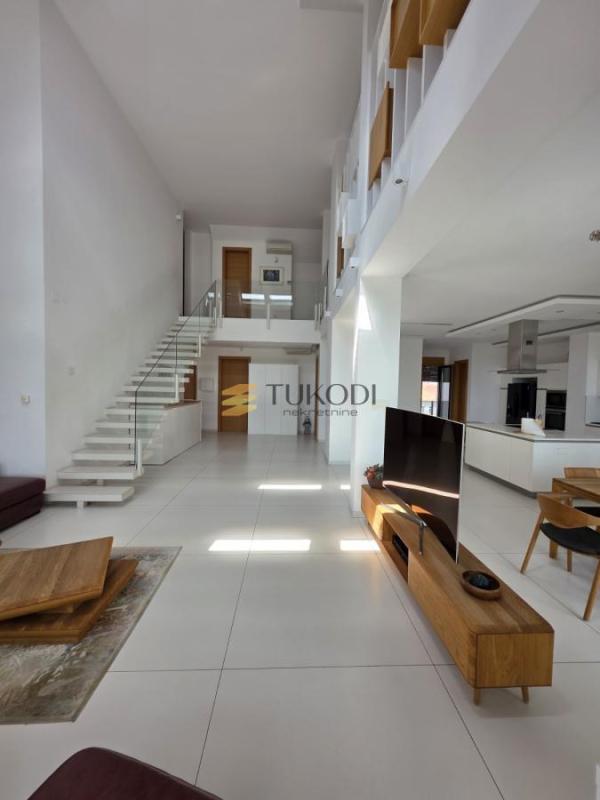 Slika 2 -  Stan na prodaju, 352m2, 1.420.000€