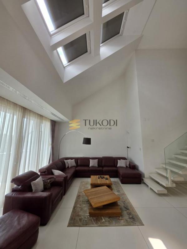 Slika 3 -  Stan na prodaju, 352m2, 1.420.000€