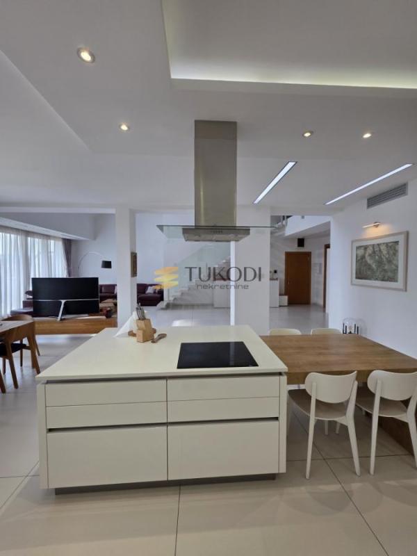 Slika 9 -  Stan na prodaju, 352m2, 1.420.000€