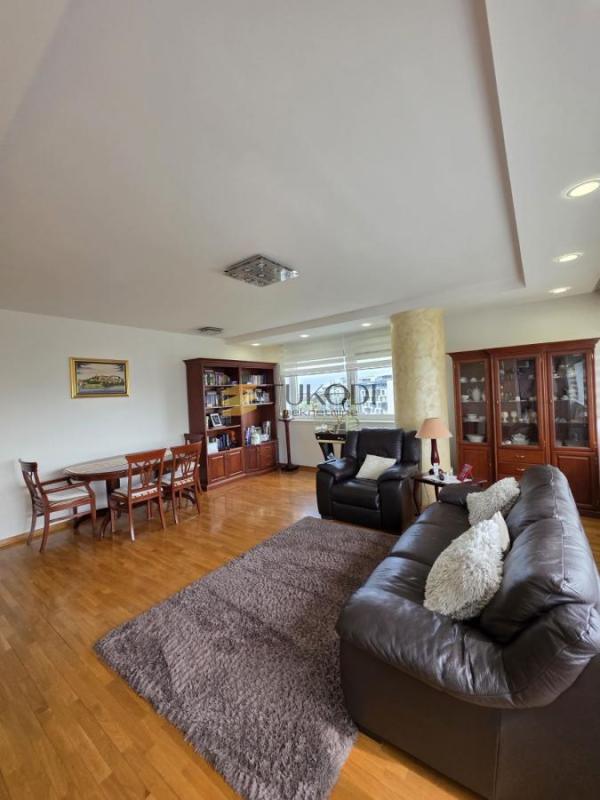 Slika 5 - Četvorosoban stan na prodaju, 110m2, 418.000€