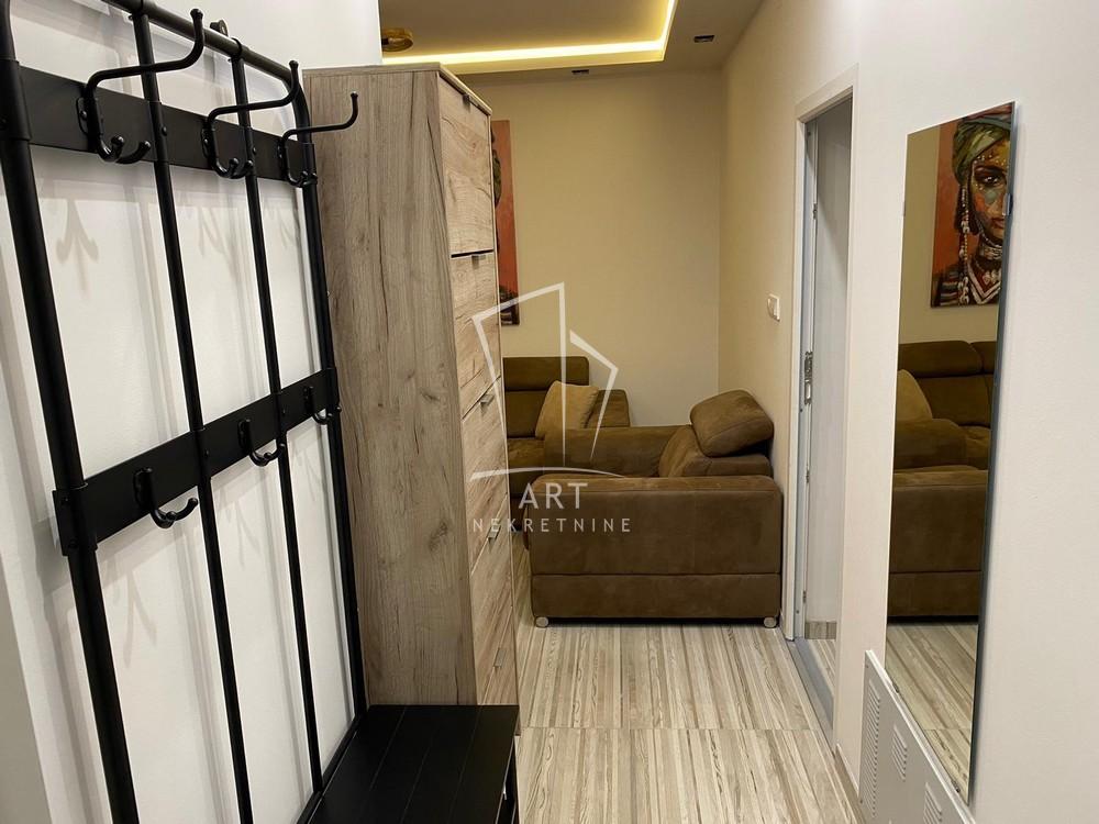 Slika 3 - Kneza Višeslava, Trosoban stan za izdavanje, 45m2, 700€