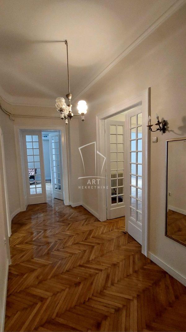Slika 1 - Bulevar Kralja Aleksandra, Troiposoban stan za izdavanje, 96m2, 1.400€