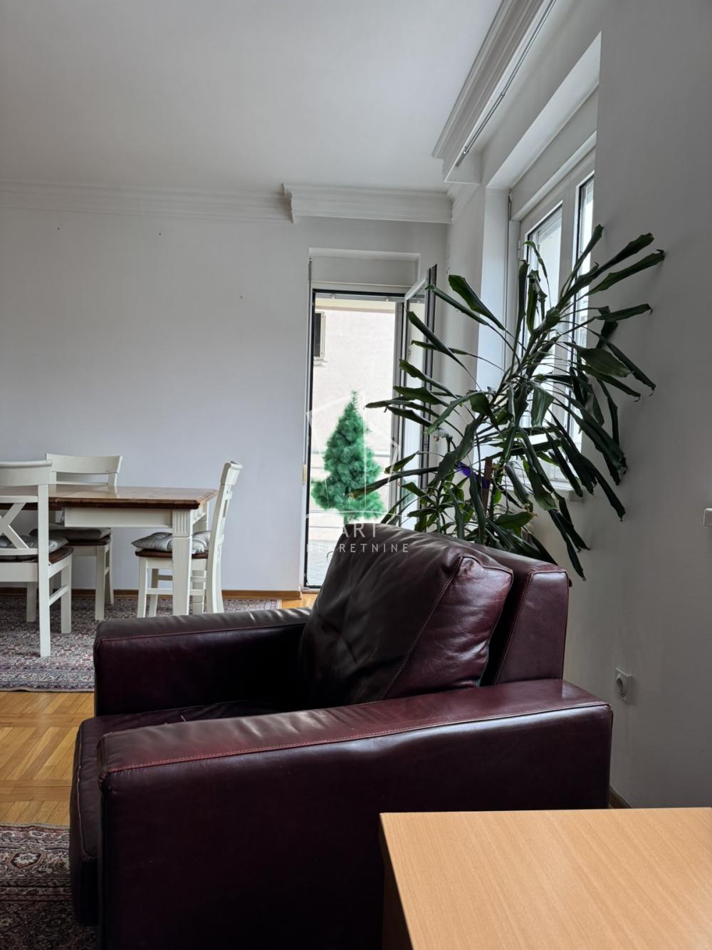 Slika 2 - Vojvode Šupljikca, Trosoban stan za izdavanje, 84m2, 1.100€