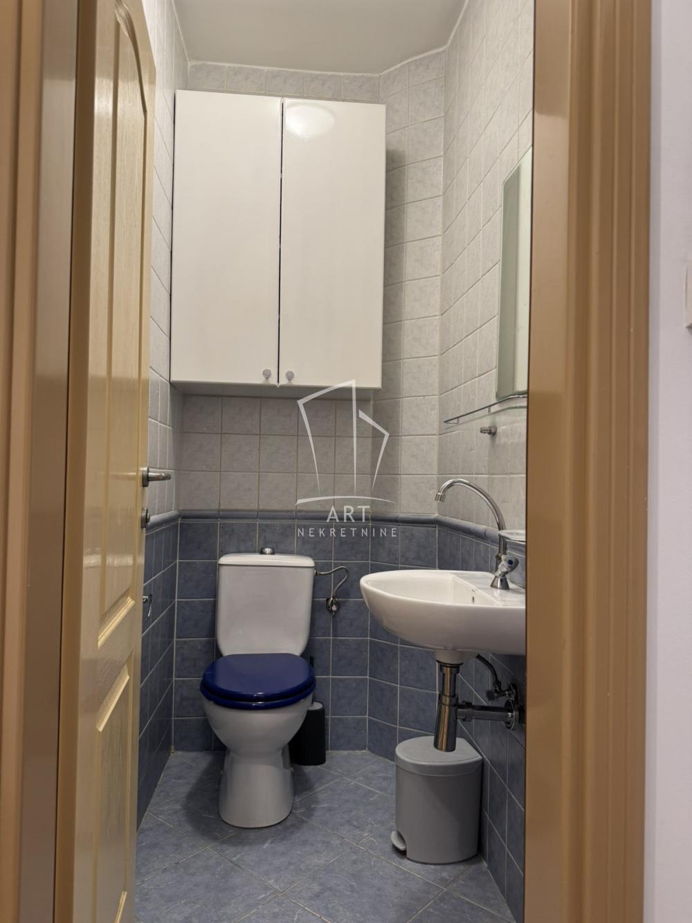 Slika 8 - Vojvode Šupljikca, Trosoban stan za izdavanje, 84m2, 1.100€