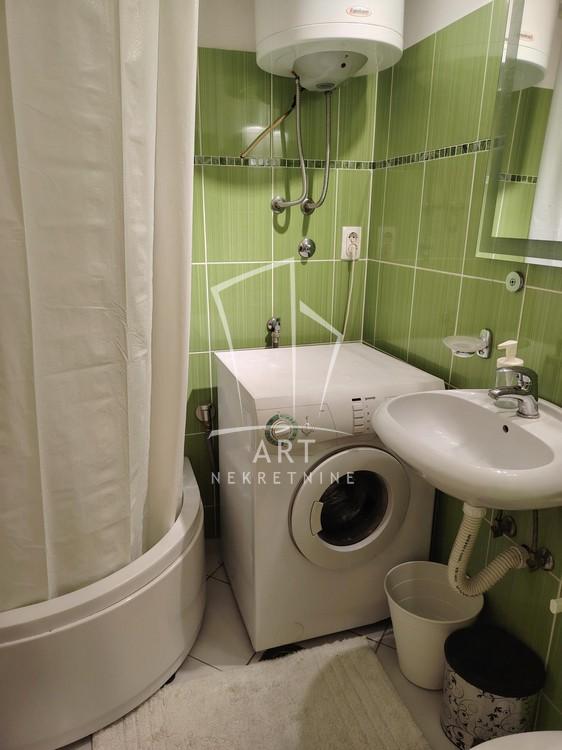 Slika 5 - Poenkareova, Jednoiposoban stan za izdavanje, 37m2, 550€