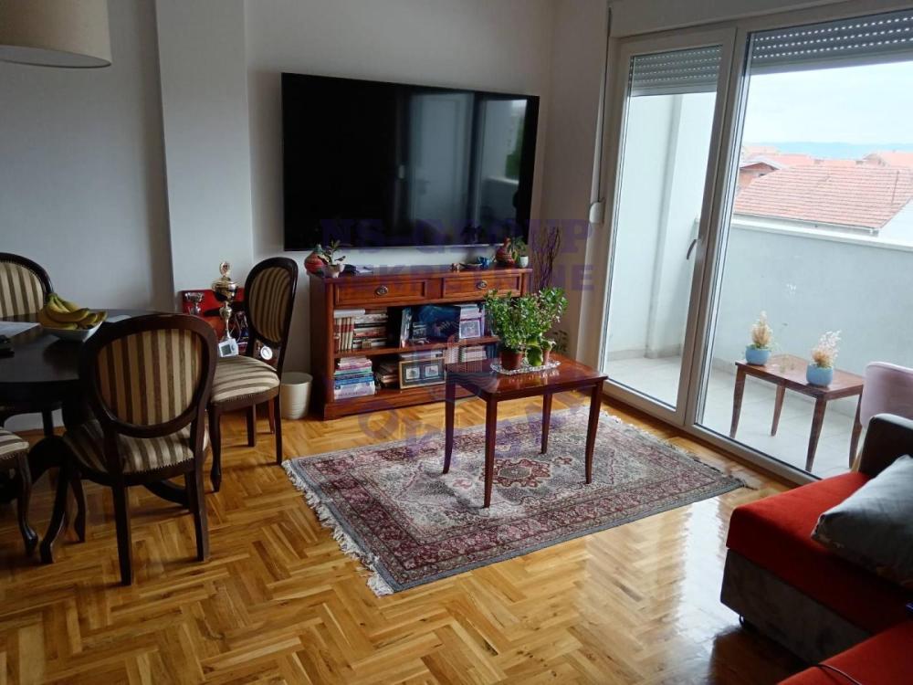 Slika 2 - Rade Kondića, Trosoban stan na prodaju, 58m2, 125.000€