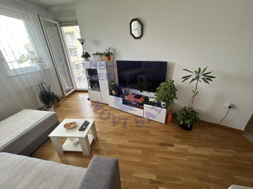 Slika 1 - Rade Kondića, Trosoban stan na prodaju, 58m2, 125.000€