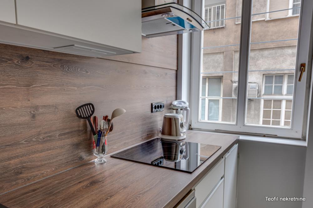 Slika 11 - Vase Čarapića, Trosoban stan za izdavanje, 82m2, 1.200€