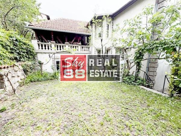 Slika 9 - Trosoban stan za izdavanje, 130m2, 1.700€