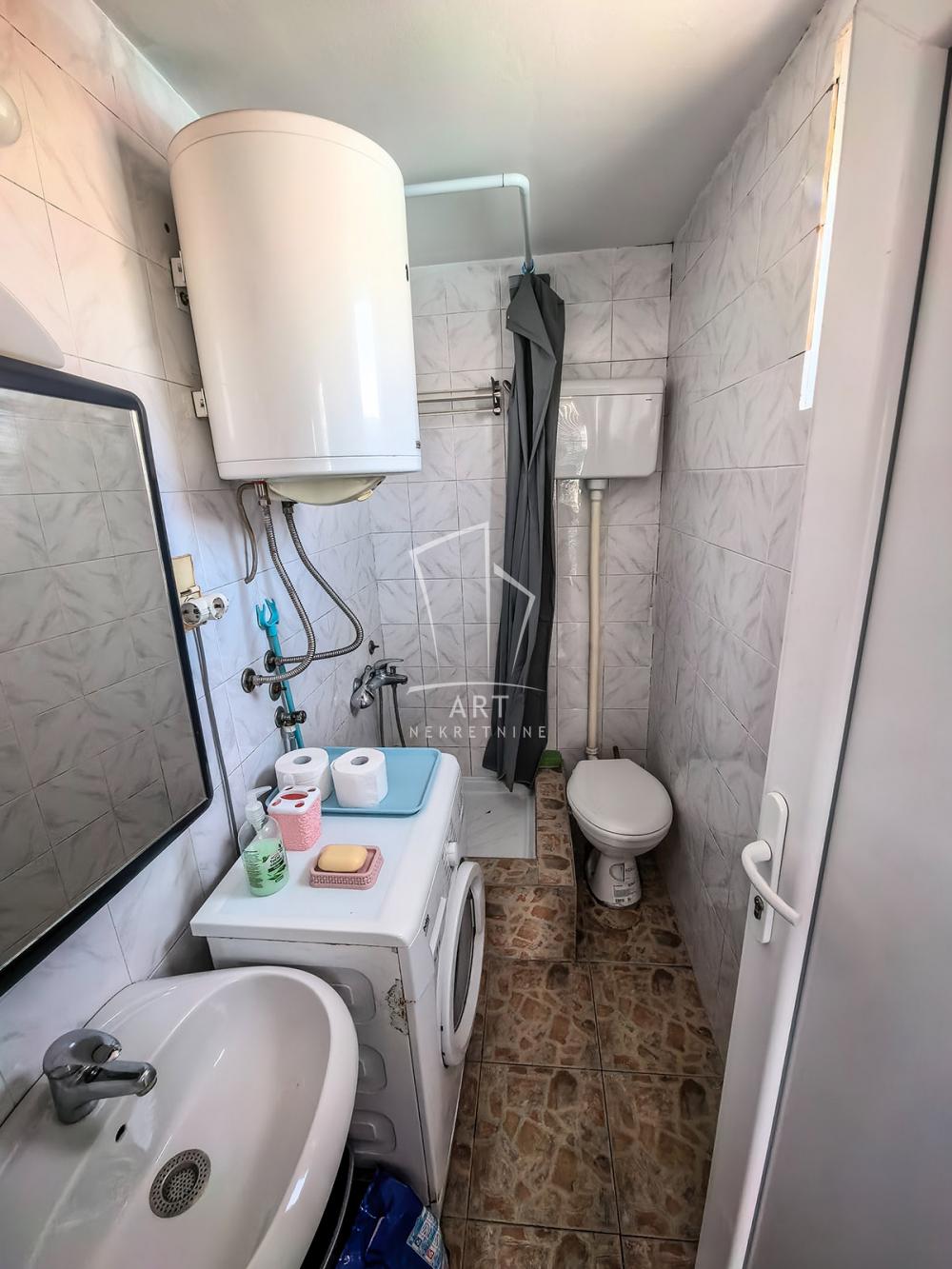 Slika 5 - Vojvode Dragomira, Jednoiposoban stan za izdavanje, 6m2, 450€