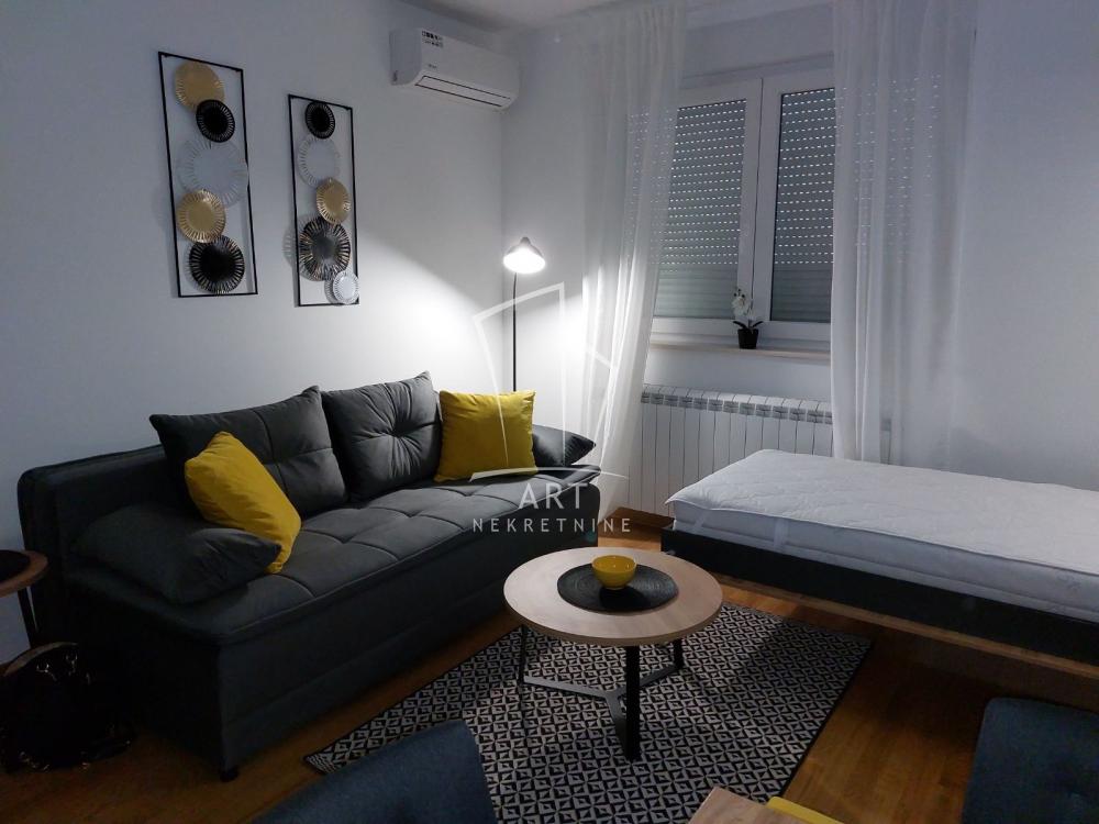Slika 3 - Bože Jankovića,  Stan za izdavanje, 25m2, 500€
