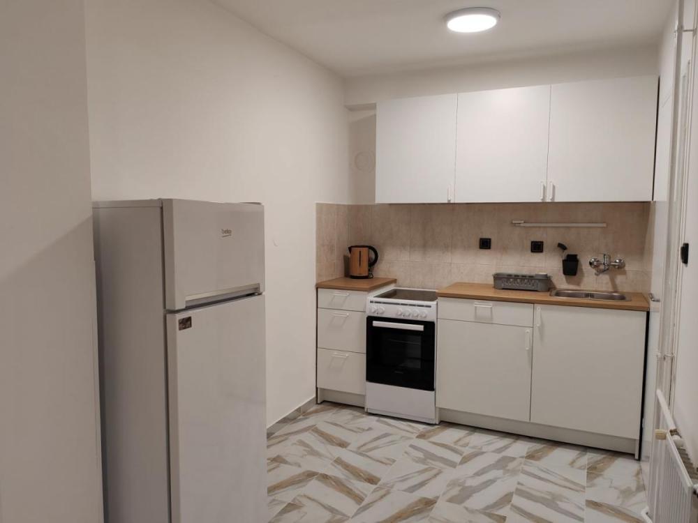 Slika 1 - Dvoiposoban stan za izdavanje, 60m2, 550€
