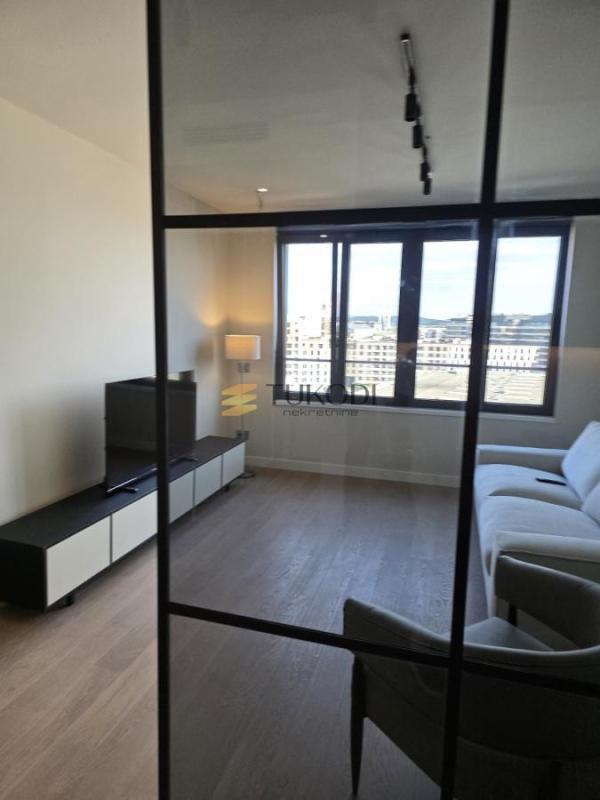 Glavna slika -Jednosoban stan za izdavanje, 33m2, 750€