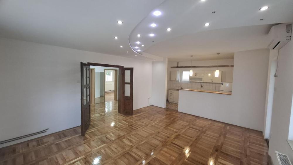 Slika 2 - Trosoban stan za izdavanje, 100m2, 600€
