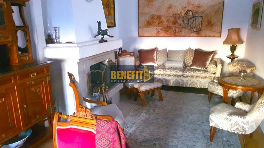 Slika 2 - Četvorosoban stan za izdavanje, 150m2, 2.100€