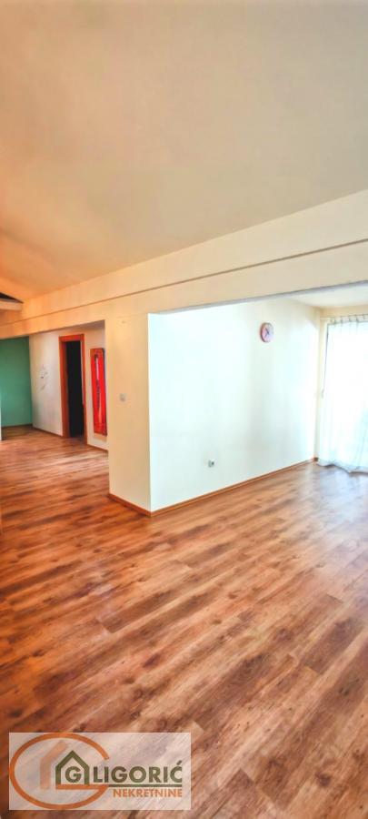 Slika 10 - Četvorosoban stan na prodaju, 112m2, 233.000€