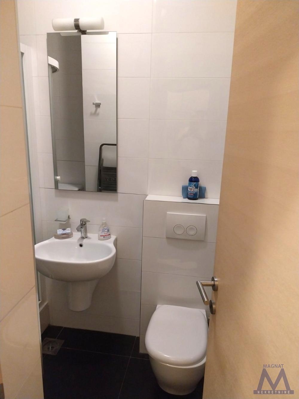 Slika 6 -  Stan za izdavanje, 270€