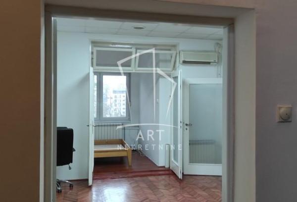 Glavna slika -Dr Nedeljka Ercegovca, Dvoiposoban stan za izdavanje, 53m2, 650€