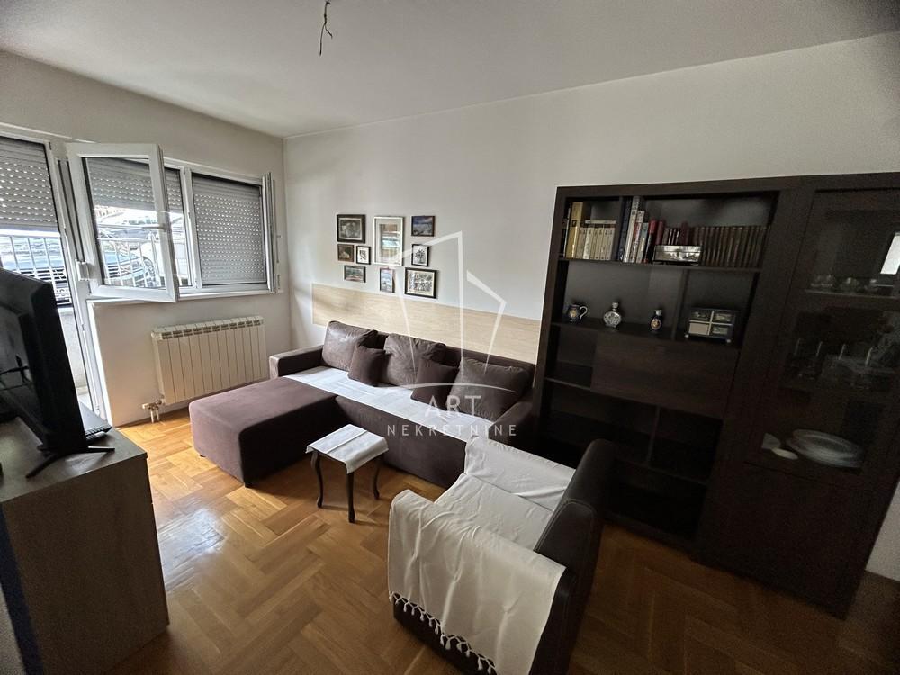 Glavna slika -Prote Milorada Pavlovića, Jednoiposoban stan za izdavanje, 38m2, 400€