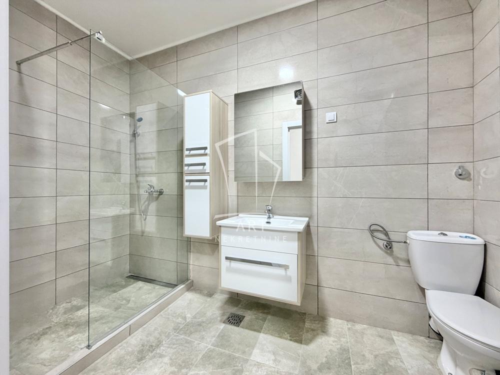 Slika 11 - Slavka Ćuruvije, Dvosoban stan za izdavanje, 94m2, 850€