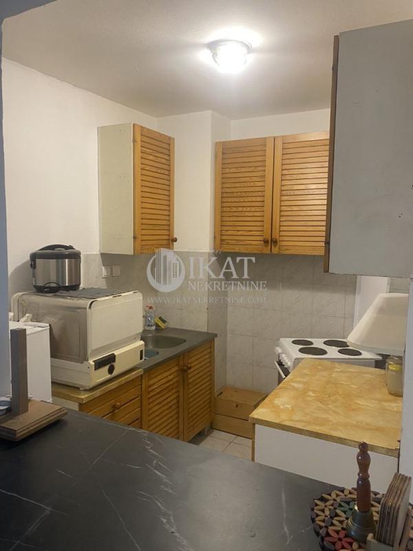 Glavna slika -Jednoiposoban stan za izdavanje, 40m2, 450€