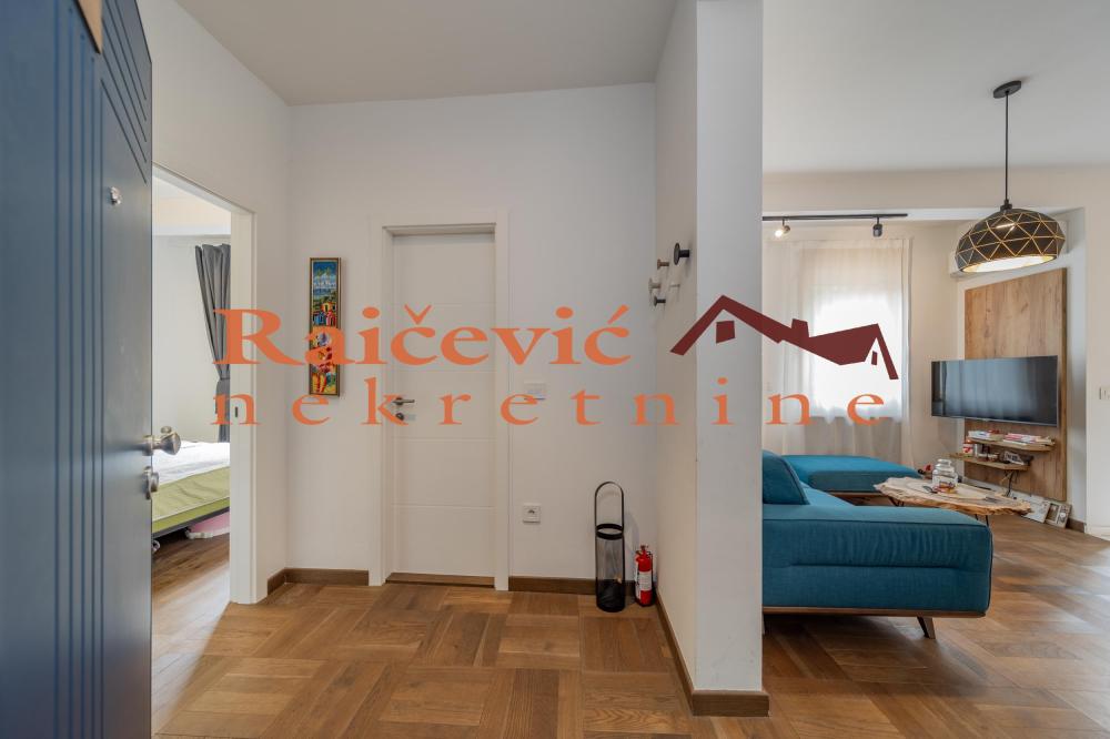 Slika 8 - Janisa Janulisa, Dvosoban stan za izdavanje, 40m2, 850€