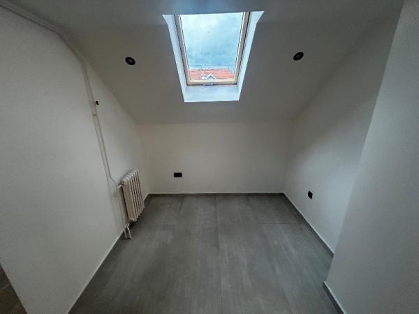 Slika 4 - Radnih akcija, Četvoroiposoban stan na prodaju, 102m2, 209.000€