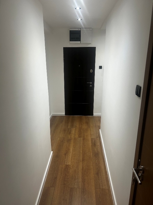 Slika 5 - Radnih akcija, Četvoroiposoban stan na prodaju, 102m2, 209.000€