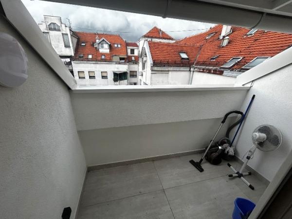 Slika 10 - Radnih akcija, Četvoroiposoban stan na prodaju, 102m2, 209.000€