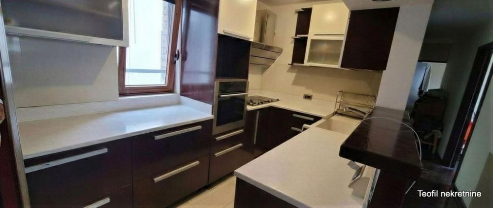 Slika 10 - Prve pruge, Petosoban stan na prodaju, 167m2, 575.000€