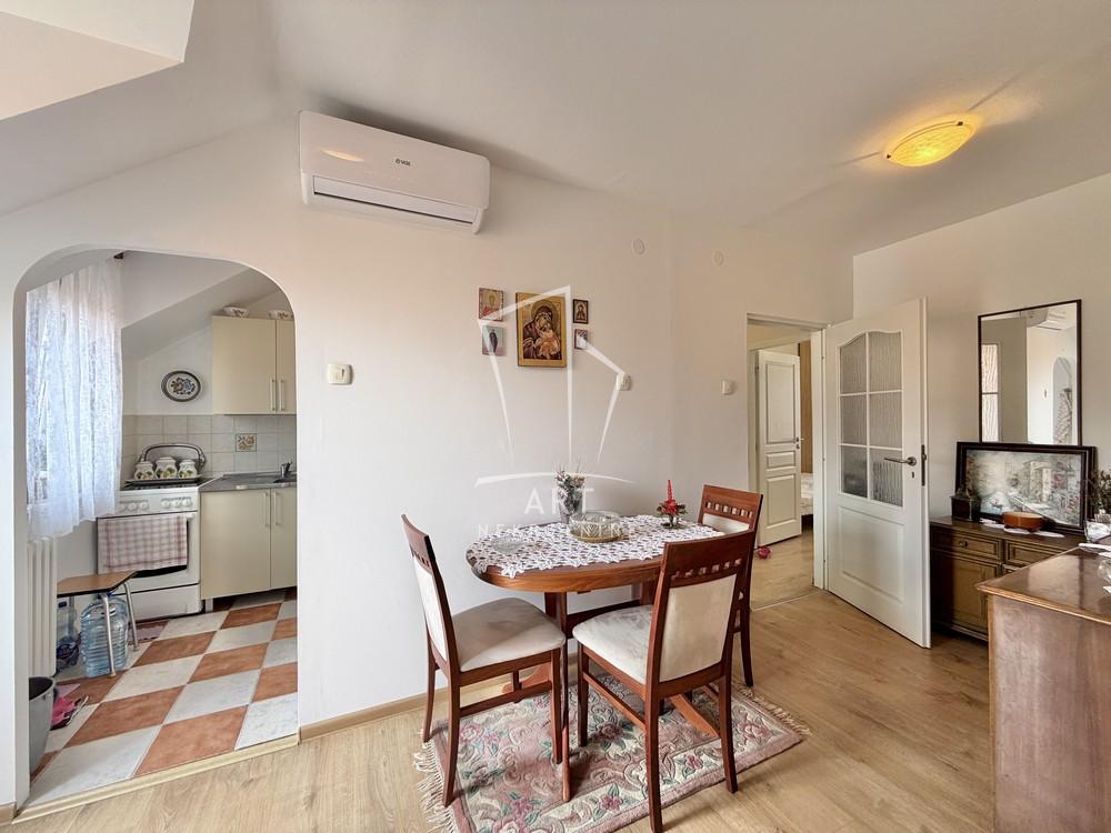 Slika 3 - Milivoja Perovića, Četvoroiposoban stan na prodaju, 130m2, 360.000€