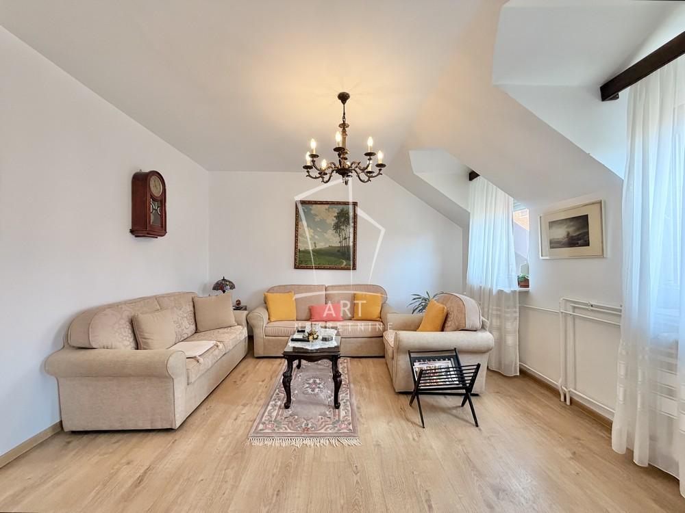 Slika 2 - Milivoja Perovića, Četvoroiposoban stan na prodaju, 130m2, 360.000€