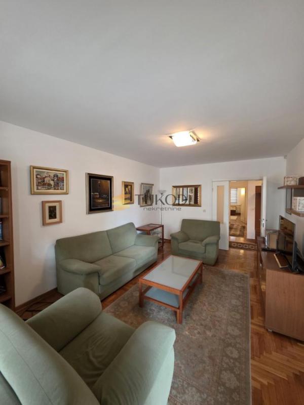 Slika 3 - Trosoban stan za izdavanje, 100m2, 1.500€