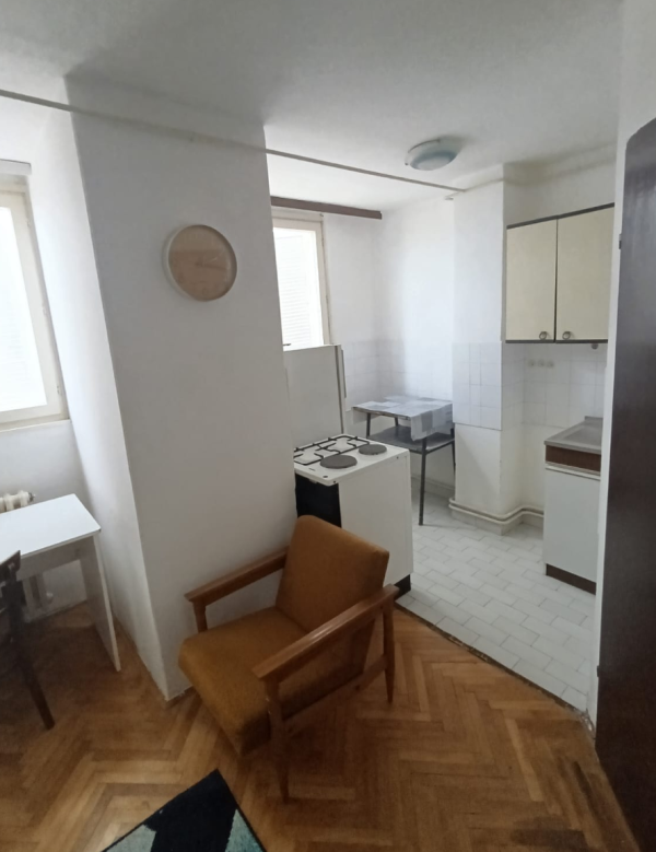 Slika 3 - Jednosoban stan za izdavanje, 17m2, 250€