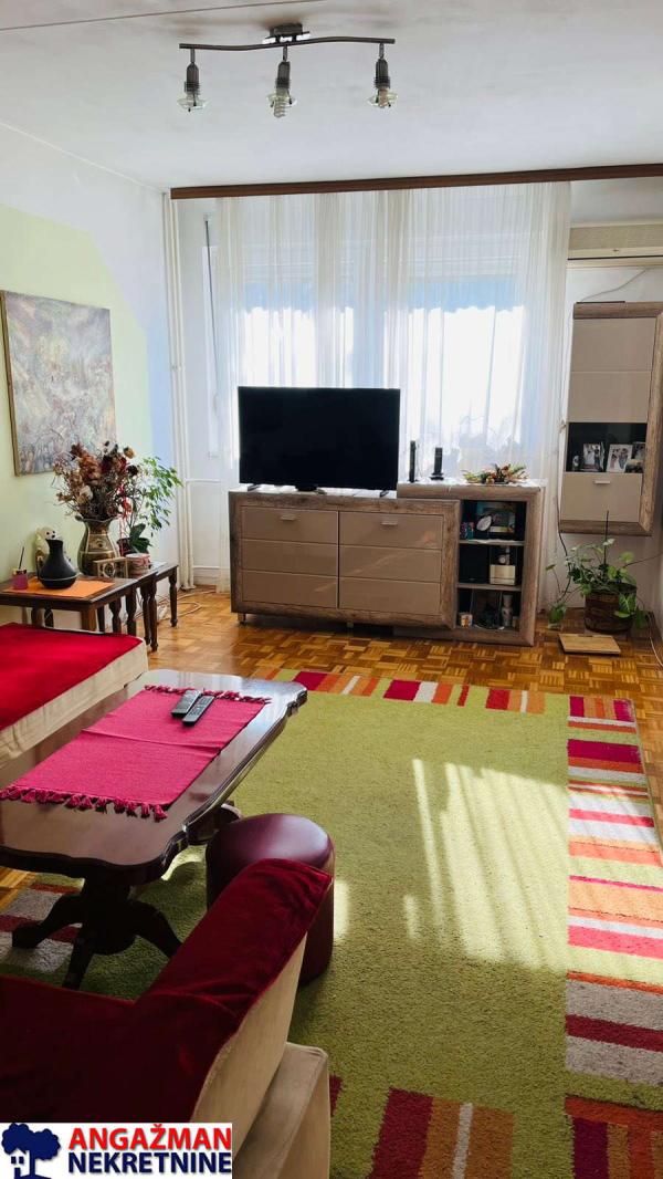 Slika 1 - Borivoja Stevanovića, Trosoban stan na prodaju, 78m2, 237.000€