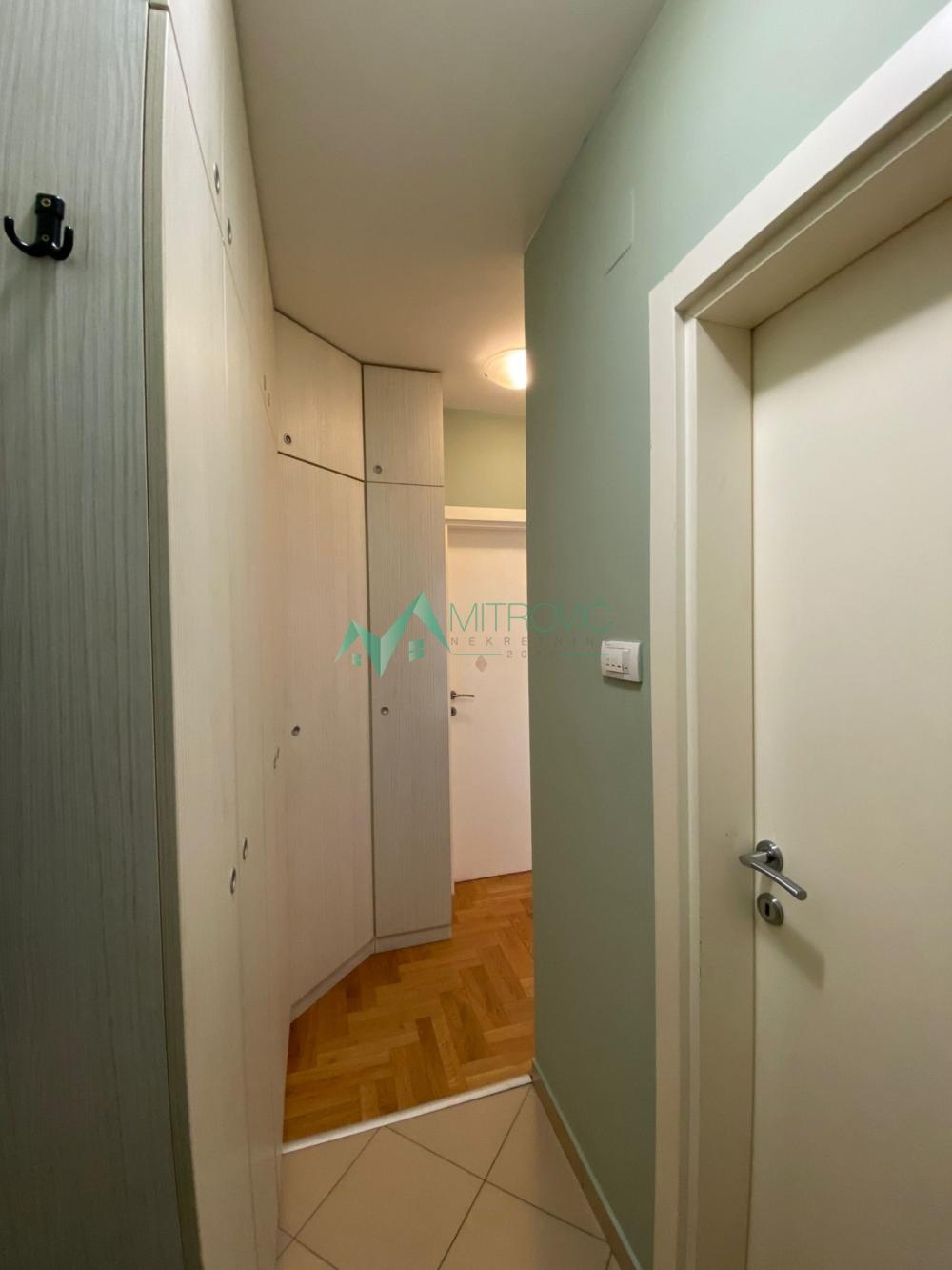 Slika 3 - Jednoiposoban stan za izdavanje, 38m2, 400€