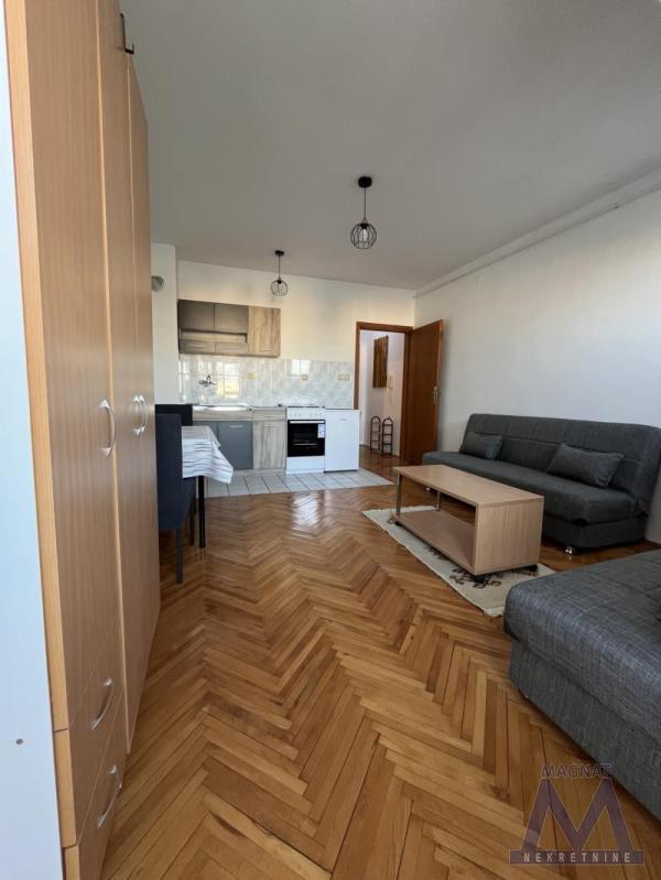 Slika 5 -  Stan za izdavanje, 250€