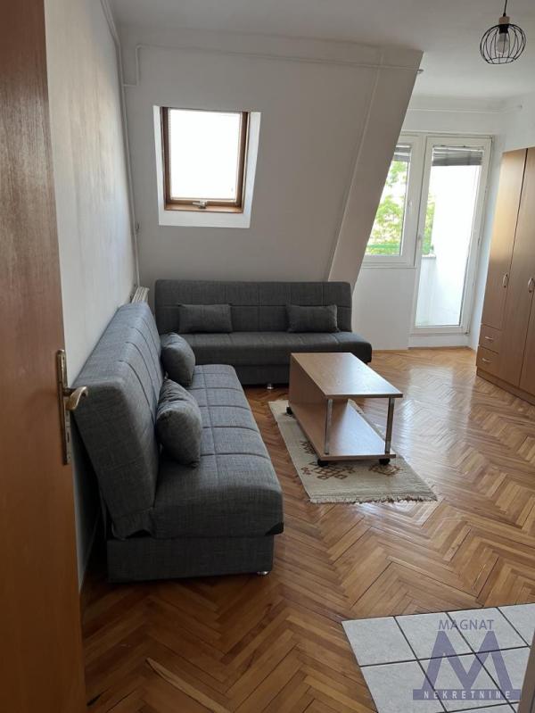 Slika 2 -  Stan za izdavanje, 250€