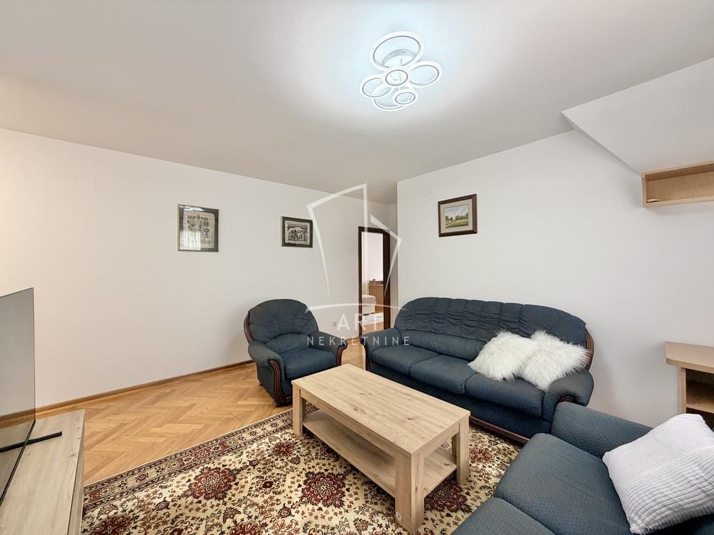 Slika 2 - Bilećka, Dvoiposoban stan za izdavanje, 70m2, 600€