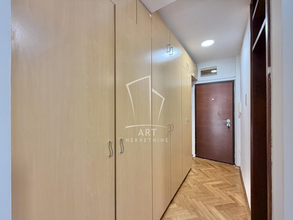 Slika 7 - Bilećka, Dvoiposoban stan za izdavanje, 70m2, 600€