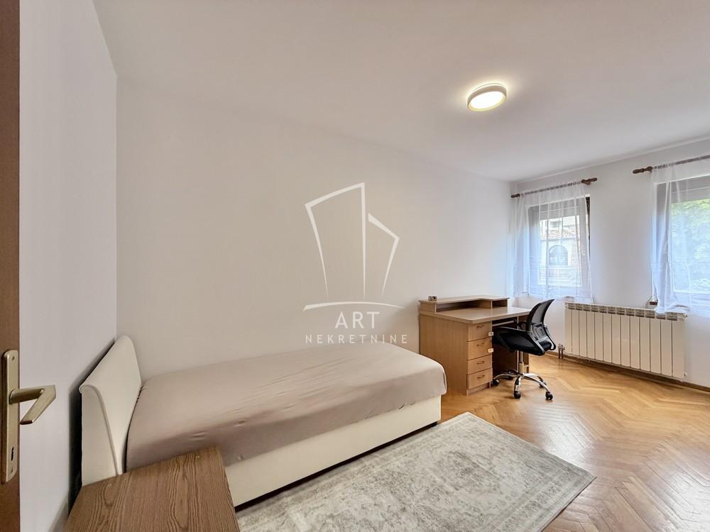 Slika 8 - Bilećka, Dvoiposoban stan za izdavanje, 70m2, 600€