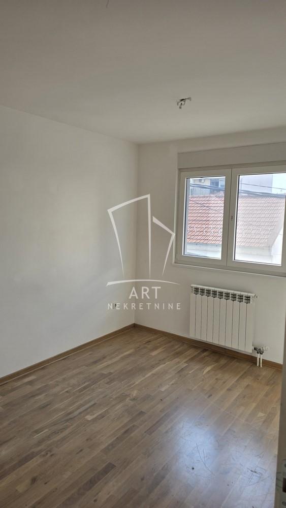Slika 3 - Belička, Trosoban stan za izdavanje, 79m2, 700€