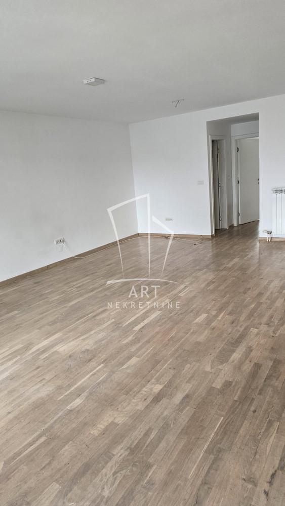 Glavna slika -Belička, Trosoban stan za izdavanje, 79m2, 700€