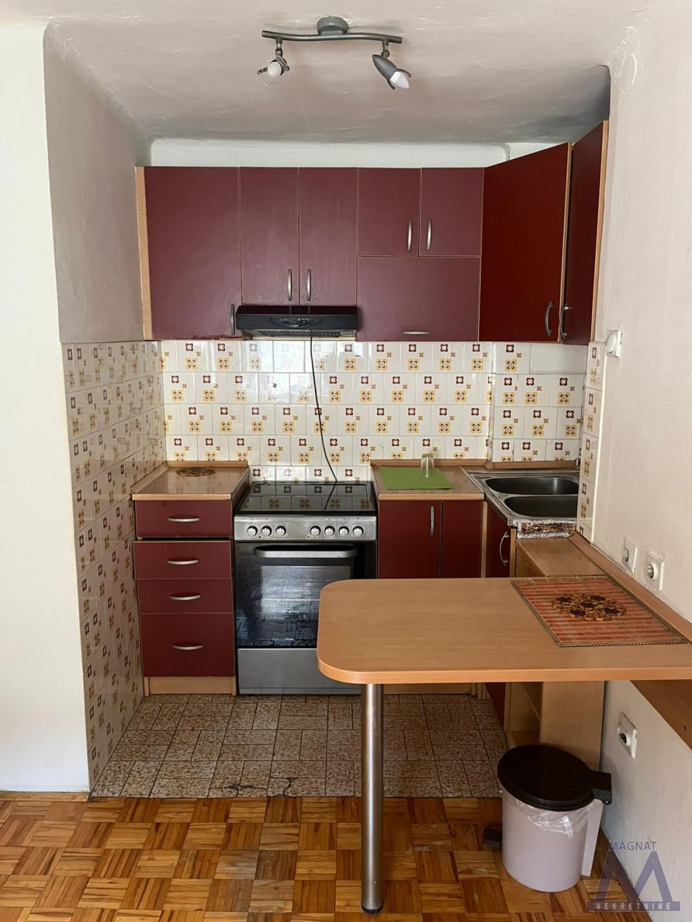 Slika 4 - Dvosoban stan za izdavanje, 350€