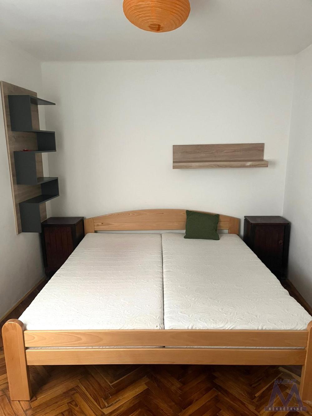 Slika 5 - Dvosoban stan za izdavanje, 350€